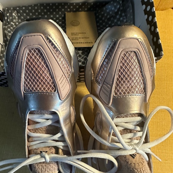 Adidas by Stella McCartney Ultraboost 22 size 8 - Picture 6 of 10
